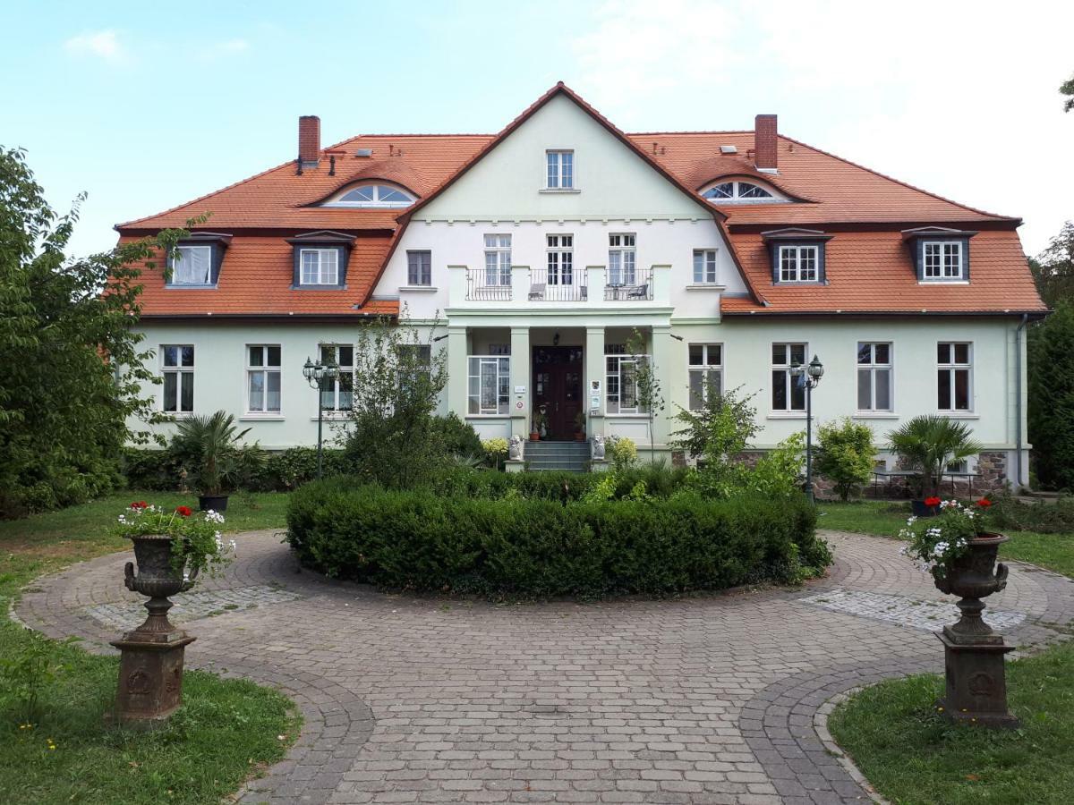 Pension Gutshaus Krusemark Hohenberg-Krusemark Dış mekan fotoğraf